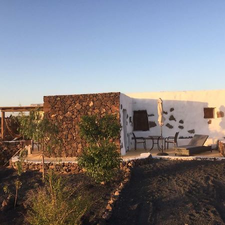 "Ziegenstall" Mit Meerblick Yaiza  Exterior photo